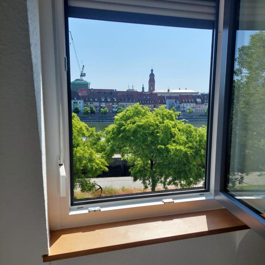 Stilvolle Wohnung Direkt In Der City Würzburg Exteriör bild